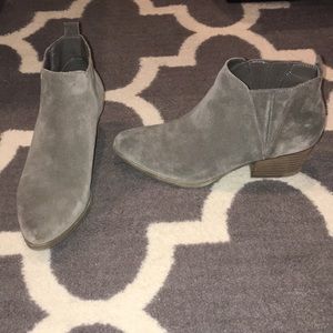 Crown Vintage Gray Suede Booties “Leio”